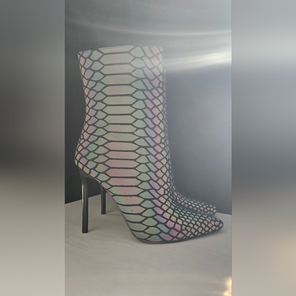 Alexander Wang reflective multicolor boots - Picture 4 of 4